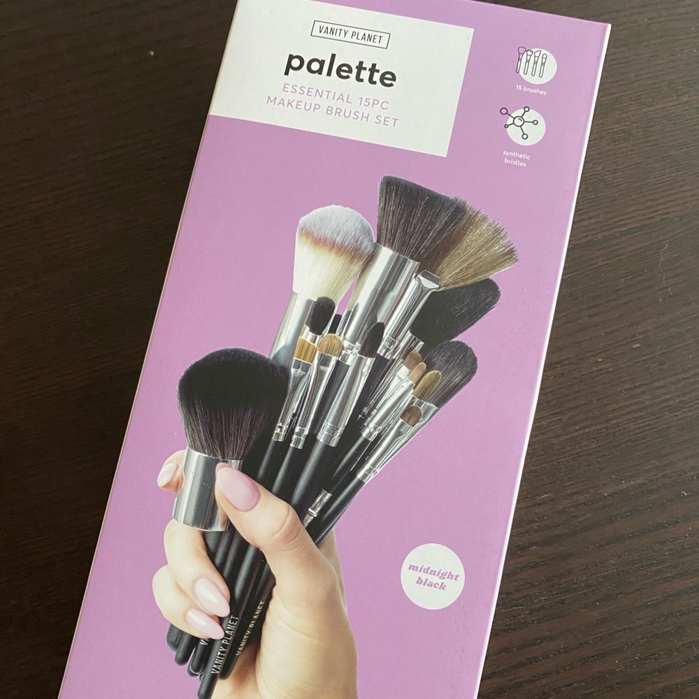 15 pc Makeup Brush Set with Pouch